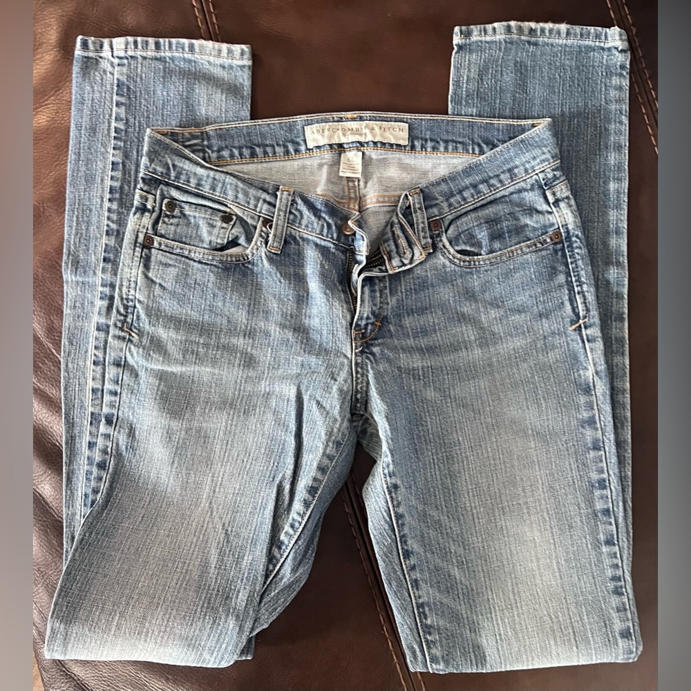 Abercrombie jeans size 6 long